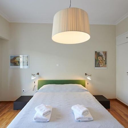 Apartment In The Heart Of The City Афины Экстерьер фото