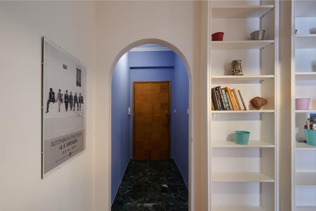 Apartment In The Heart Of The City Афины Экстерьер фото